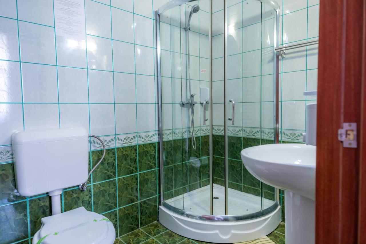 Hotel Sir Lujerului Bucarest Esterno foto