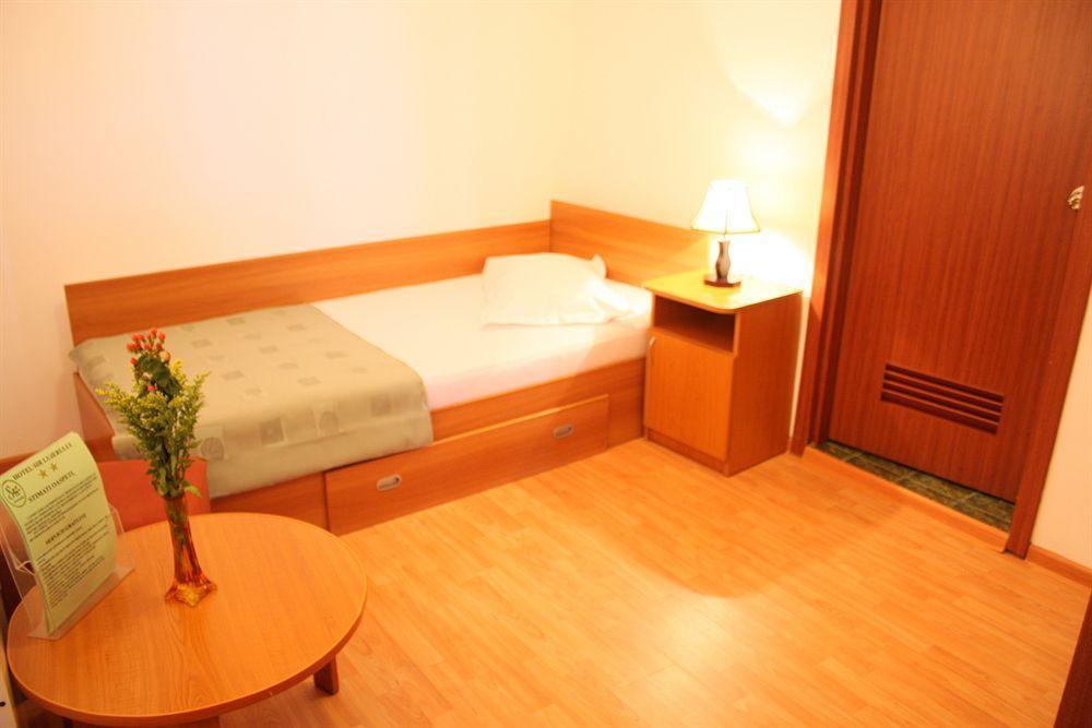 Hotel Sir Lujerului Bucarest Esterno foto